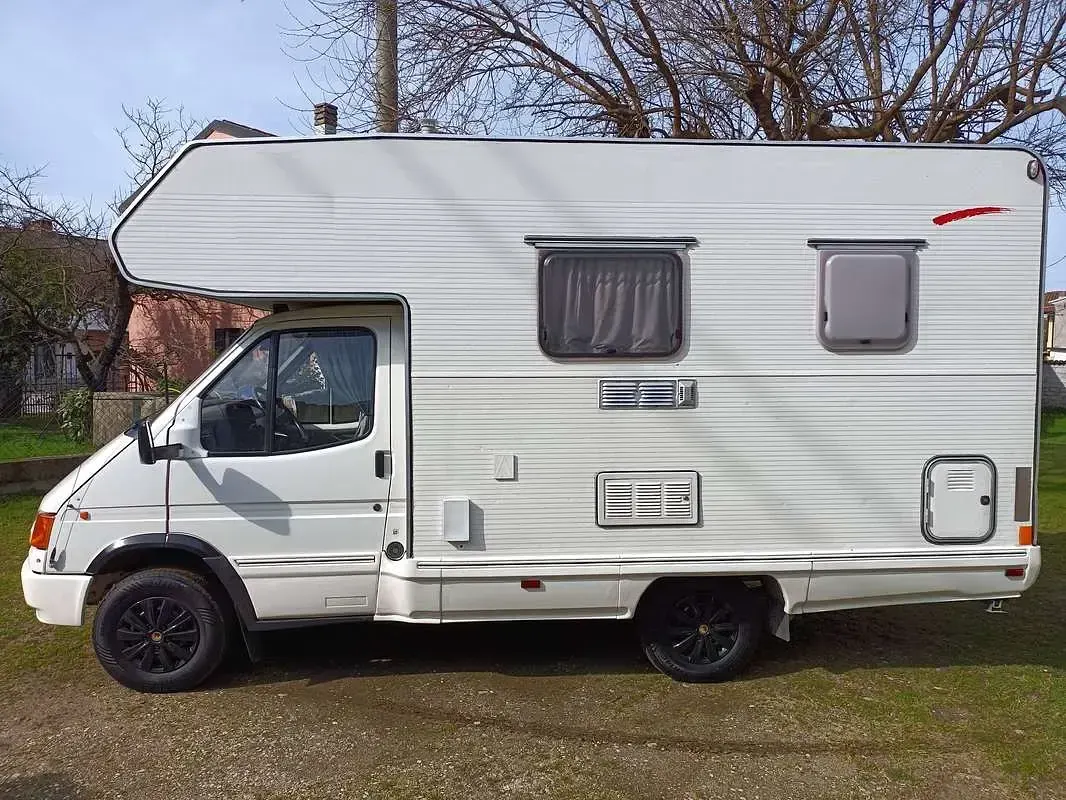 Usata Ford Transit 75 CV (55 kW) 1991 Berlina