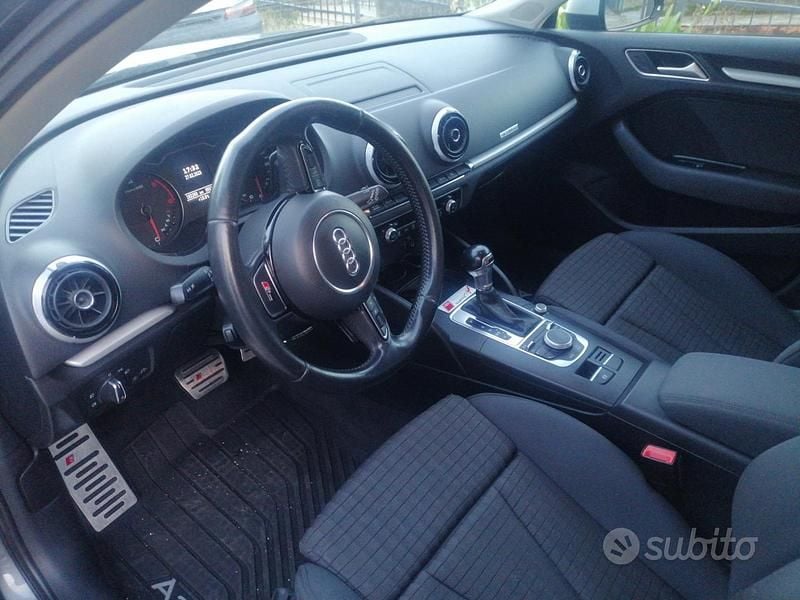 Grigio Usata 2014 Audi A3 S-Line Tre volumi | 14.500 € (Molto cara) - Immagine 1/4