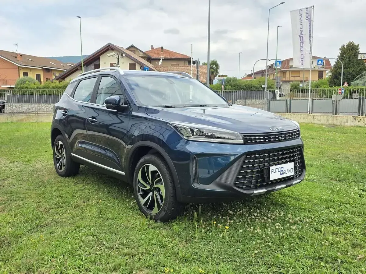 Nuova EMC SEI 113 CV (83 kW) 2026 Blu/azzurro SUV