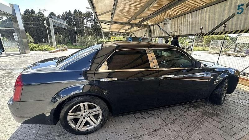 Usata Chrysler 300C 218 CV (160 kW) 2006 Berlina