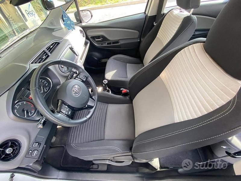 Usata Toyota Yaris 2018 Bianco Berlina