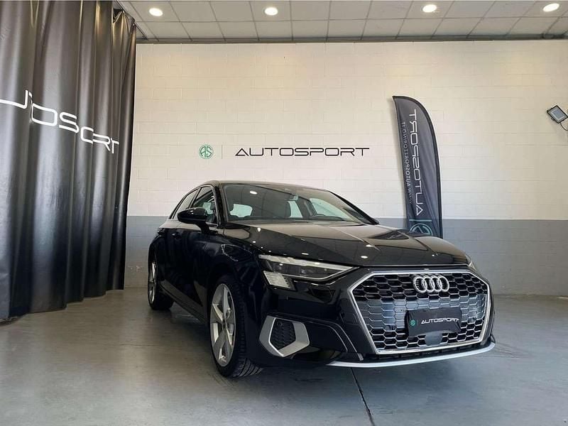 Nero Usata 2023 Audi A3 e-tron Advanced Due volumi | 28.400 € (Super prezzo) - Immagine 1/4