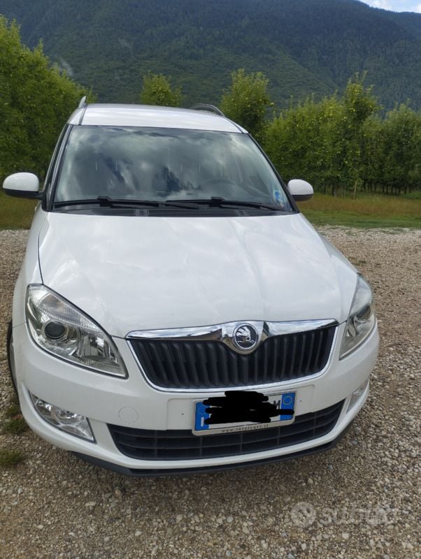 Usata Skoda Roomster Ambition 75 CV (55 kW) 2014 Bianco Monovolume