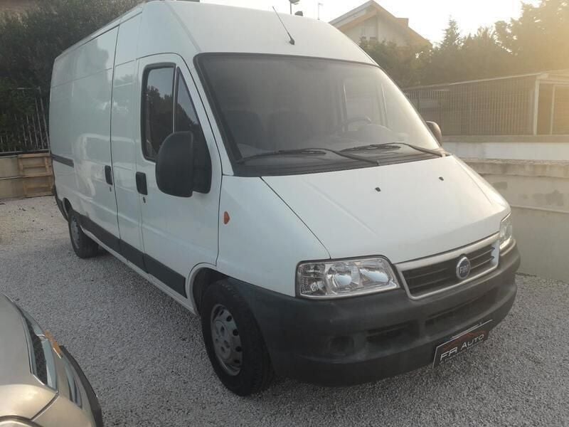 Usata Fiat Ducato 110 CV (80 kW) 2005 Bianco Furgone