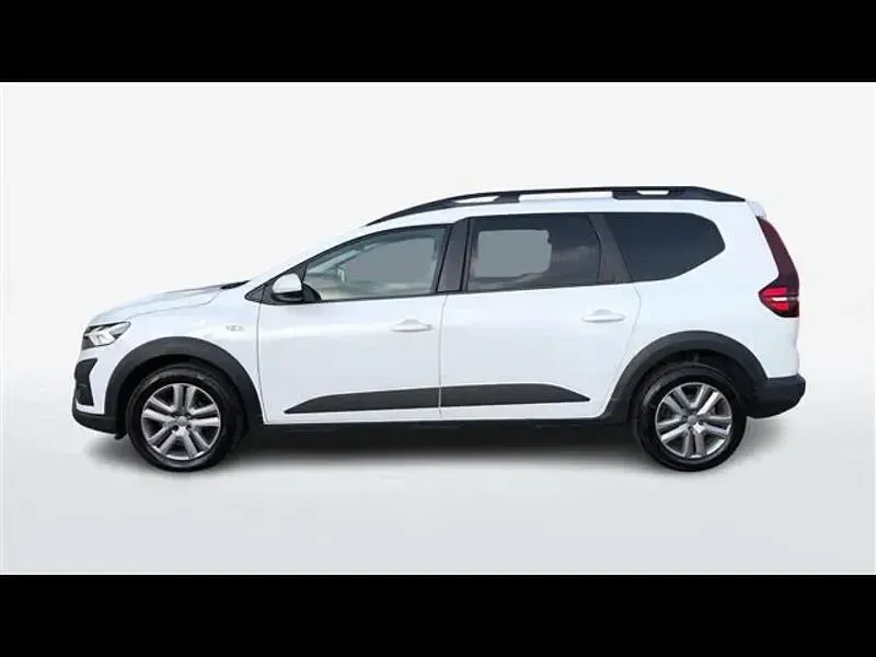Usata Dacia Jogger Expression 101 CV (74 kW) 2023 Bianco Monovolume