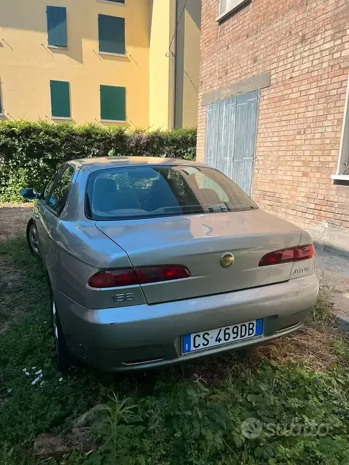 Usata Alfa Romeo 156 116 CV (85 kW) 2005 Bluazzurro Berlina