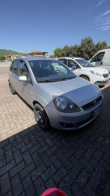 Usata Ford Fiesta 75 CV (55 kW) 2008 Utilitaria