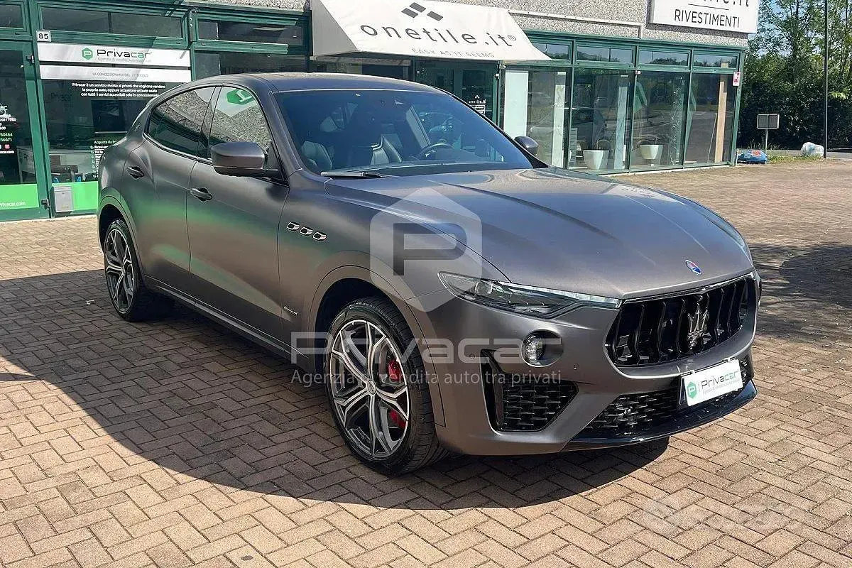 Begagnad Maserati Levante 250 HK (183 kW) 2020 Grå SUV