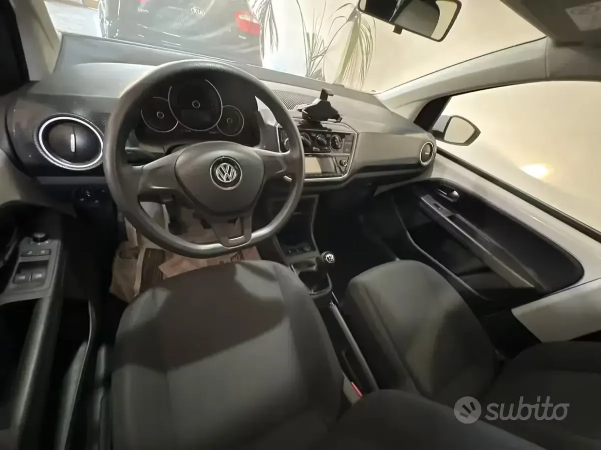 Usata VW up! 82 CV (60 kW) 2017 Bianco Utilitaria