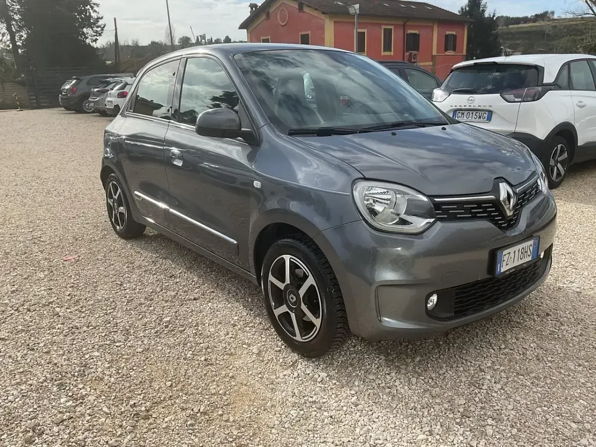 Usata Renault Twingo 95 CV (69 kW) 2019 Grigio Utilitaria