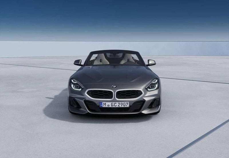 Nuova BMW Z4 Efficient Dynamics 258 CV (189 kW) 2025 Skyscraper grey Cabrio