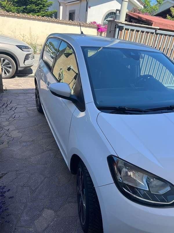 Usata Skoda Citigo-e IV Style 61 kW (83 CV) 2020 Bianco Utilitaria
