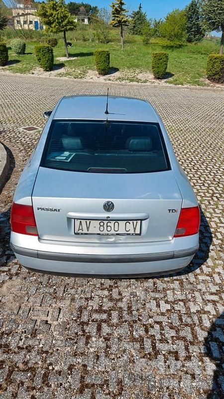 Usata VW Passat 1997 Grigio Berlina