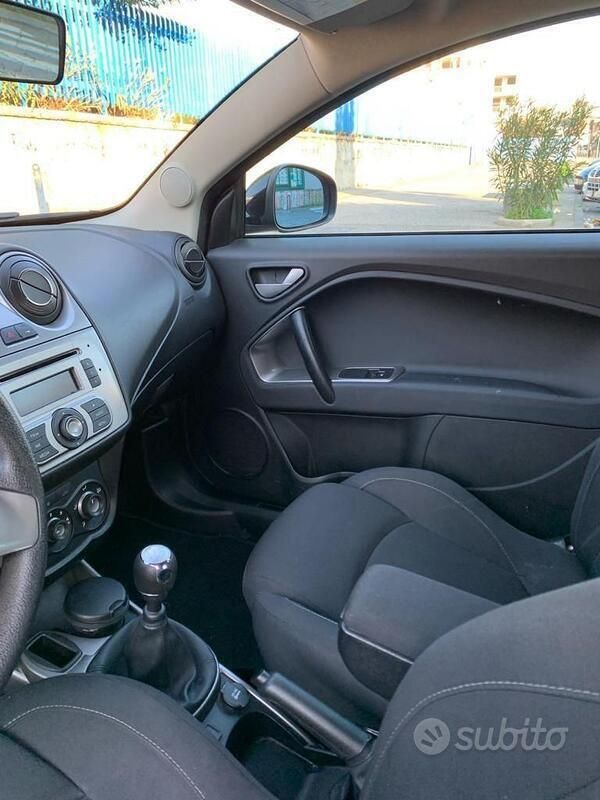 Usata Alfa Romeo MiTo 90 CV (66 kW) 2016 Nero Utilitaria