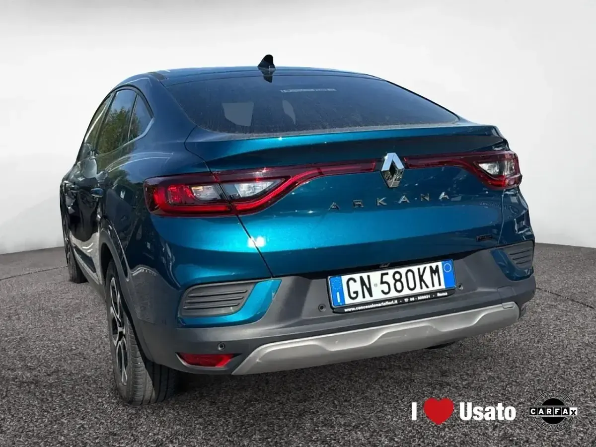 Usata Renault Clio Techno 143 CV (105 kW) 2023 Blu Utilitaria