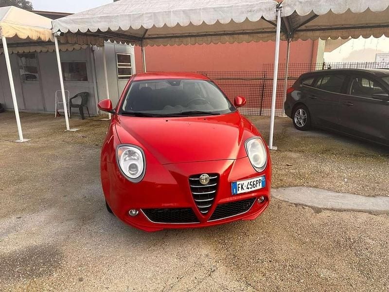 Rosso Usata 2017 Alfa Romeo MiTo Super Due volumi | 6900 € (Super prezzo) - Immagine 1/4