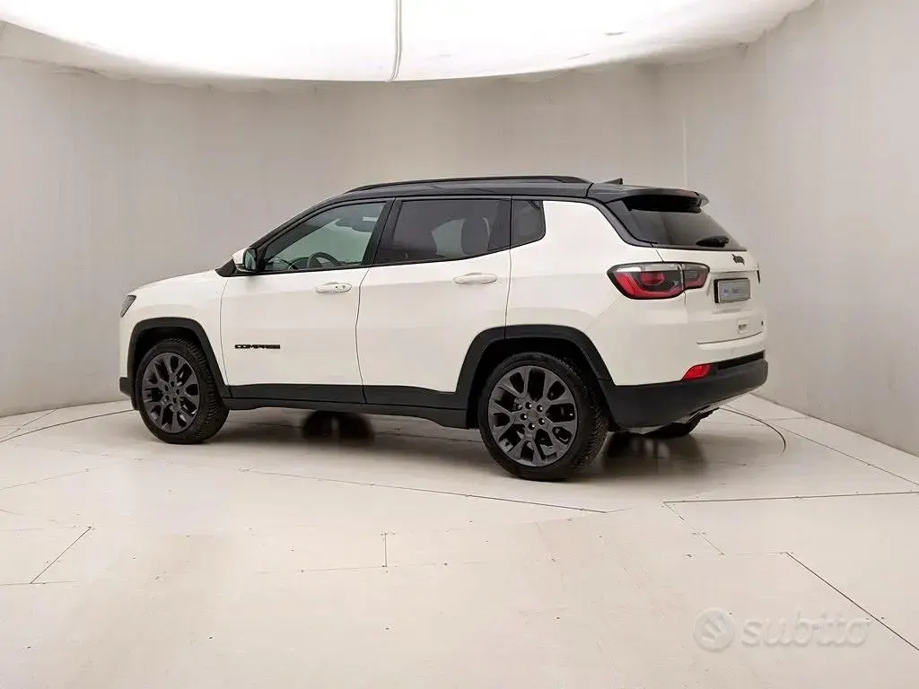 Usata Jeep Compass 120 CV (88 kW) 2020 Bianco SUV