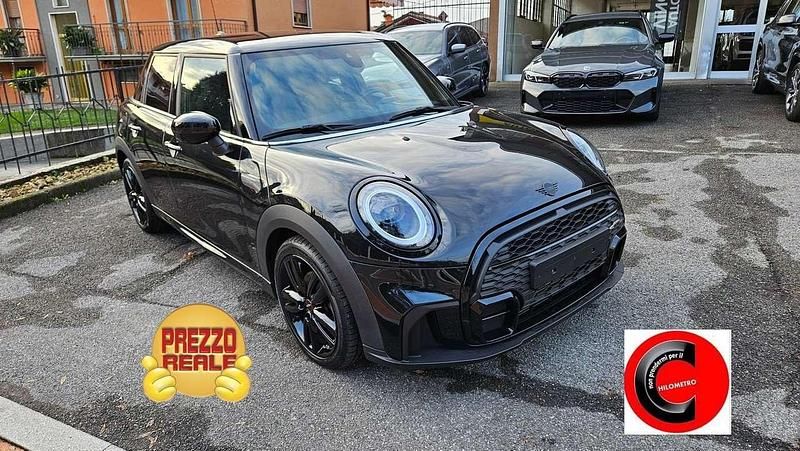Usata Mini John Cooper Works 136 CV (100 kW) 2022 Midnight black Utilitaria