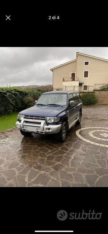 Usata Mitsubishi Pajero 100 CV (73 kW) 1998 Blu SUV