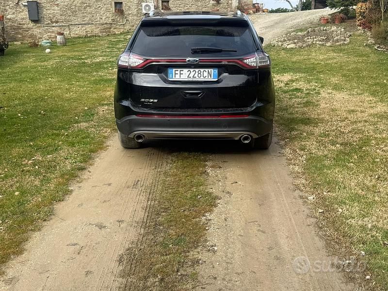 Usata Ford Edge 180 CV (132 kW) 2016 Nero SUV