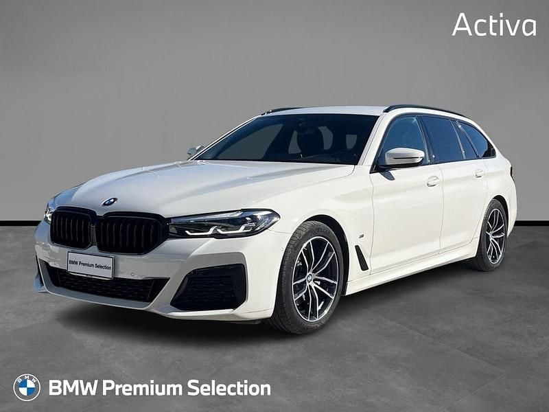 Usata 2024 BMW 520 Comfort Edition Station wagon | 39.900 € (Super prezzo) - Immagine 1/3
