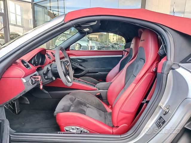 Usata Porsche 718 Spyder 400 CV (294 kW) 2020 Grigio Cabrio