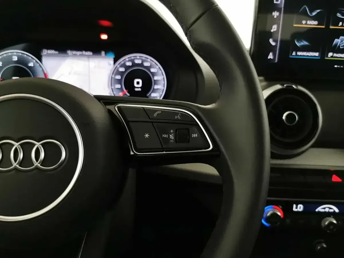 Usata Audi Q2 S-Line 2025 Nero SUV