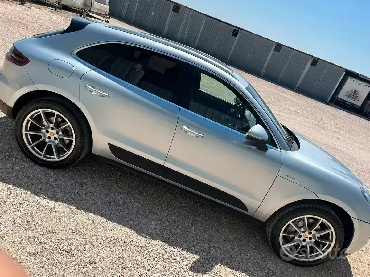 Usata Porsche Macan S 250 CV (183 kW) 2021 Grigio SUV