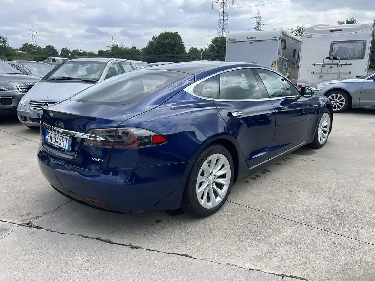 Usata Tesla Model S 158 kW (215 CV) 2018 Other Utilitaria