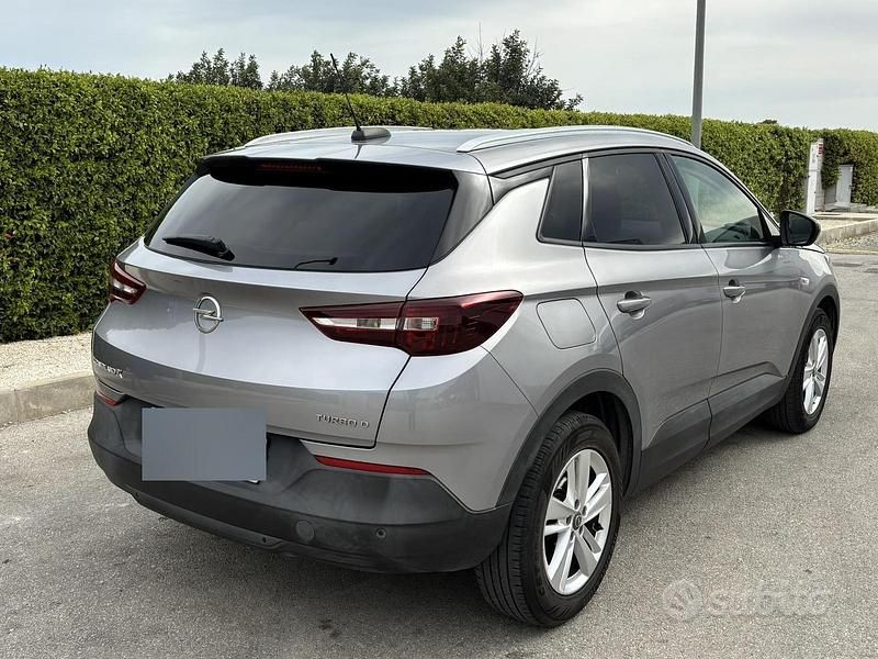 Usata Opel Grandland X S 120 CV (88 kW) 2018 Grigio SUV