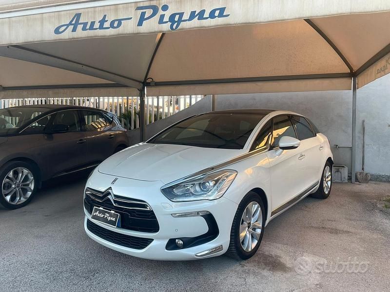 Bianco Usata 2014 DS Automobiles DS5 Business Due volumi | 8300 € (Buon prezzo) - Immagine 1/4