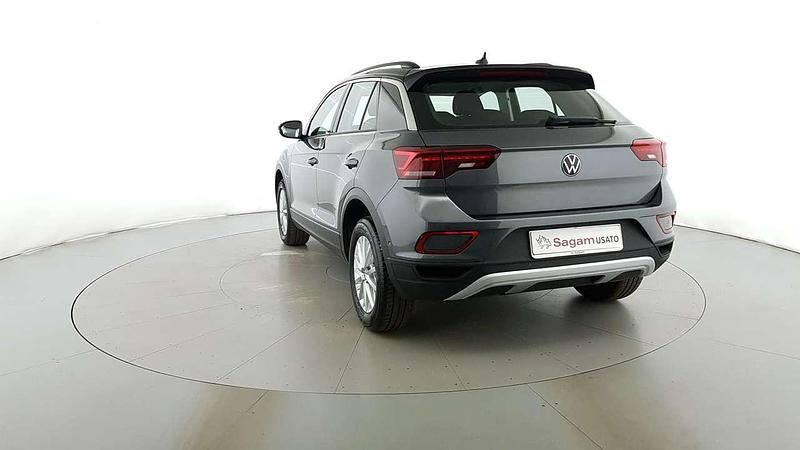 Usata VW T-Roc Life 116 CV (85 kW) 2025 Grigio indinium SUV