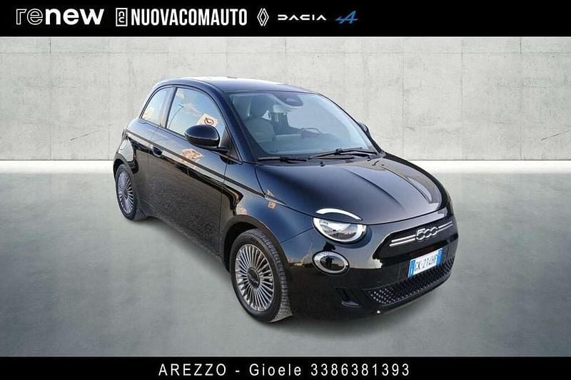 Usata Fiat 500e La Prima 86 kW (118 CV) 2023 Nero Berlina