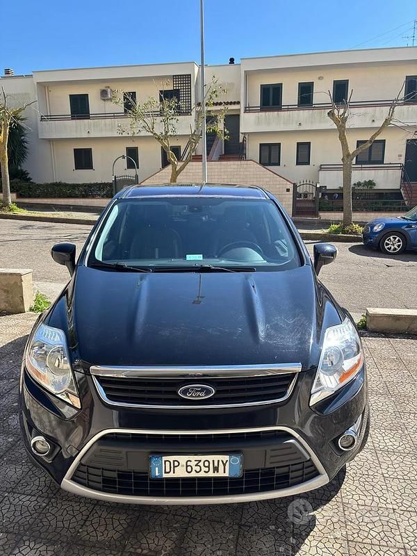 Usado Ford Kuga 136 CV (100 kW) 2008 Negro SUV