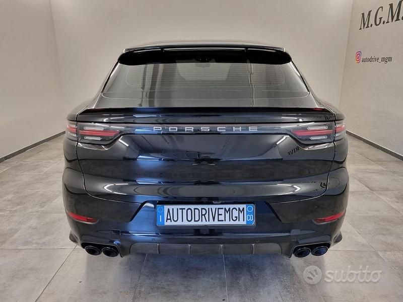 Usata Porsche Cayenne 340 CV (250 kW) 2020 Nero SUV