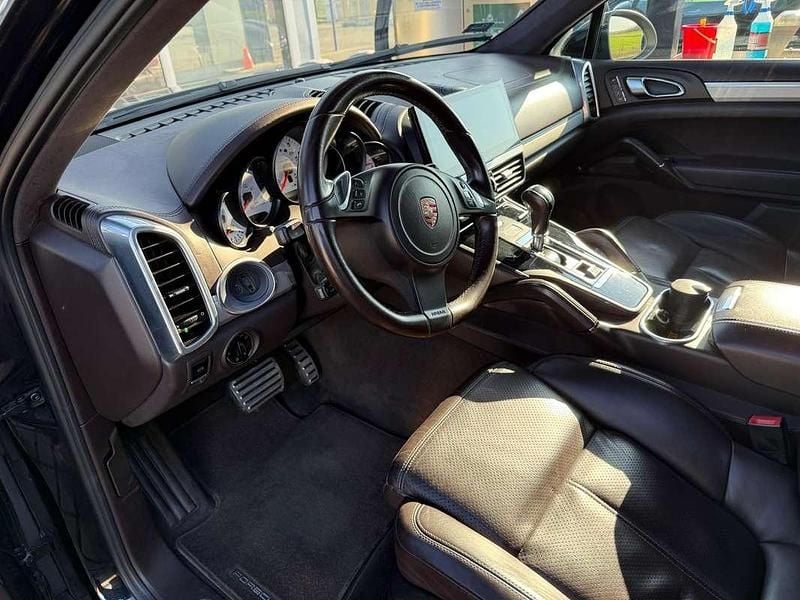 Usata Porsche Cayenne 400 CV (294 kW) 2013 Nero SUV