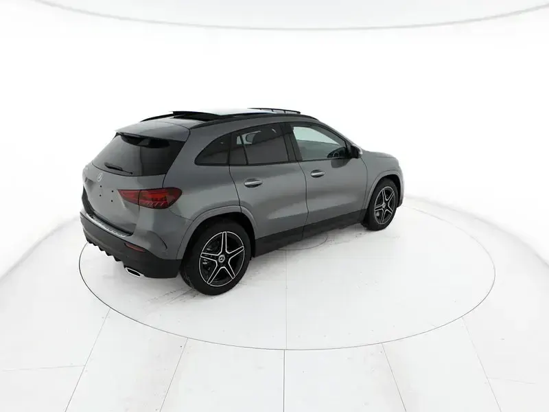 Nuova Mercedes GLA200 AMG line 150 CV (110 kW) 2026 Grigio SUV