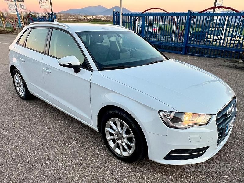 Usata Audi A3 Attraction 110 CV (80 kW) 2016 Bianco Berlina