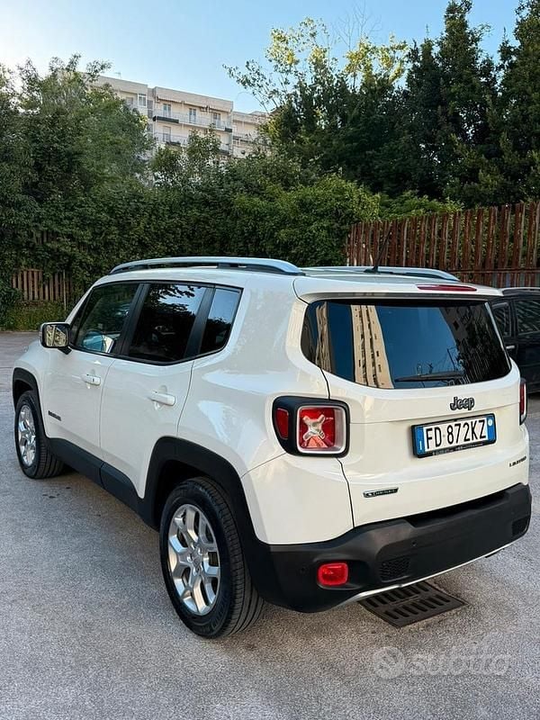 Usata Jeep Renegade Limited 120 CV (88 kW) 2016 Bianco SUV