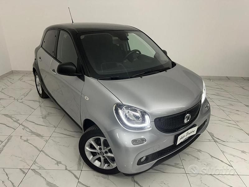 Usata Smart ForFour Passion 71 CV (52 kW) 2018 Grigio Utilitaria