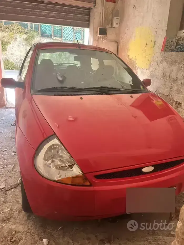 Usata Ford Ka 69 CV (50 kW) 2002 Rosso Utilitaria