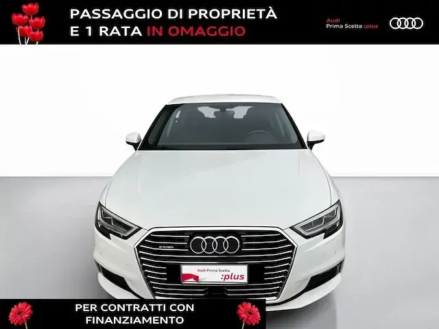 Usata Audi A3 Admired 204 CV (150 kW) 2020 Bianco ghiaccio metallizzato Berlina