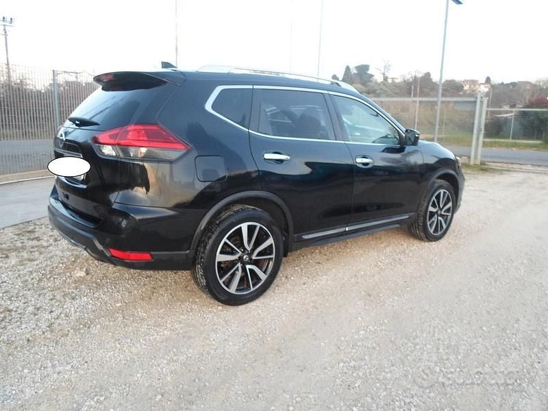 Usata Nissan X-Trail Tekna 130 CV (95 kW) 2018 Nero SUV