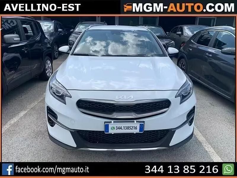 Usata Kia XCeed Urban 116 CV (85 kW) 2022 Bianco SUV