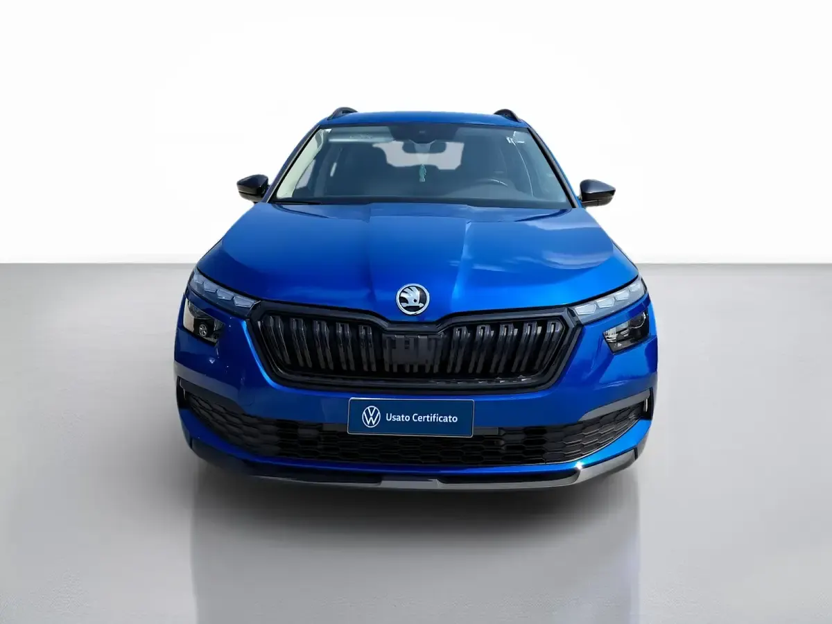 Usata Skoda Kamiq Style 110 CV (80 kW) 2023 Blu race metallizzato SUV