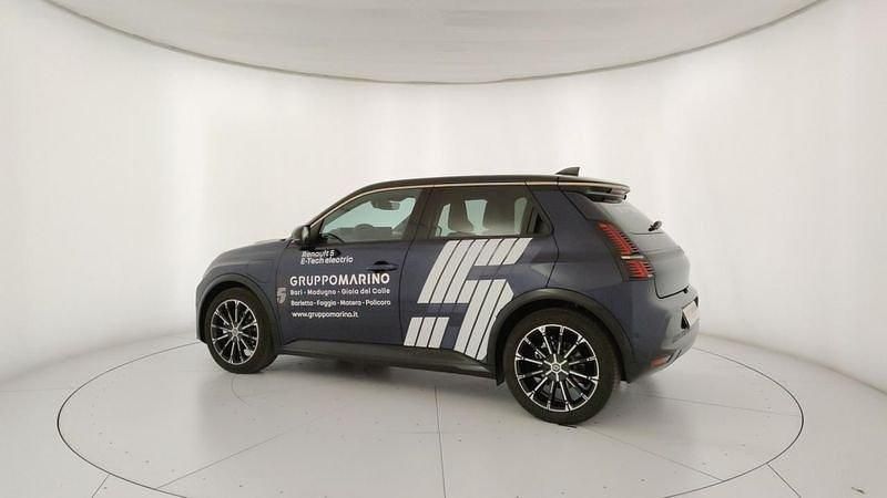 Usata Renault 5 E-Tech Iconic 77 kW (106 CV) 2024 Blu Utilitaria