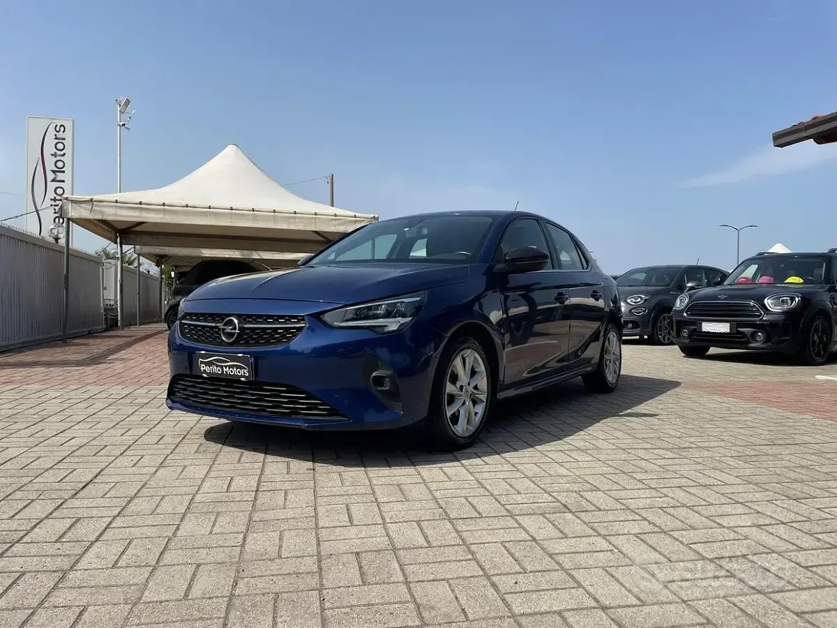 Usata Opel Corsa Elegance 102 CV (75 kW) 2021 Blu Utilitaria