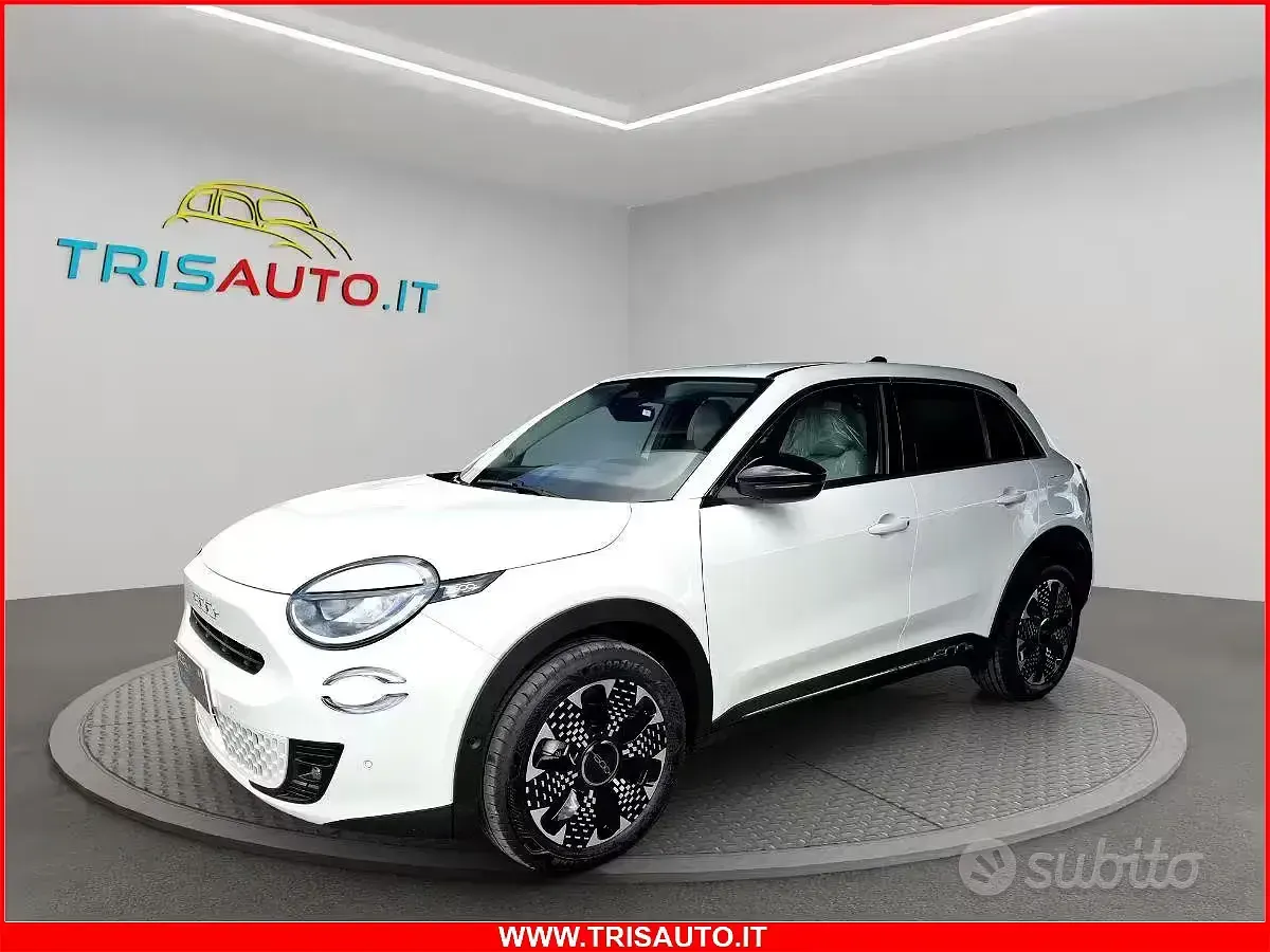 Usata Fiat 600 La Prima 99 CV (72 kW) 2025 Bianco SUV