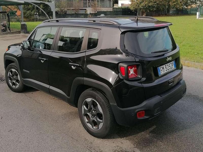 Usata Jeep Renegade Longitude 120 CV (88 kW) 2018 Nero SUV