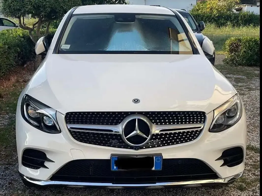 Usata Mercedes GLC250 Premium 204 CV (150 kW) 2018 Bianco Coupé